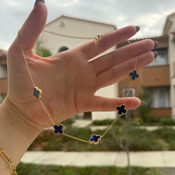 Blue Clover Necklace - Picture 4 of 4